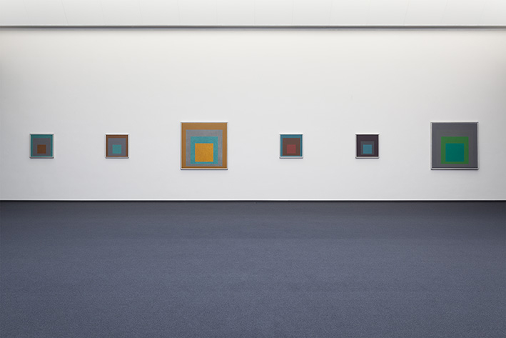 Josef Albers Museum Quadrat Bottrop, Blick in den Oberlichtsaal, © Josef Albers Museum Quadrat Bottrop, Foto: VG Bild-Kunst, Bonn 2017 / Werner J. Hannappel