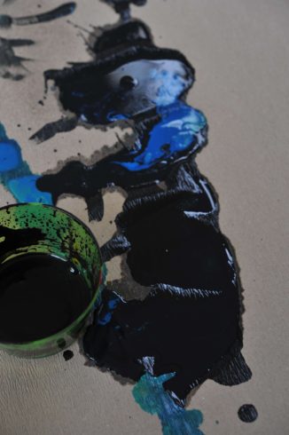 Pouring_02_Ina_Riepe