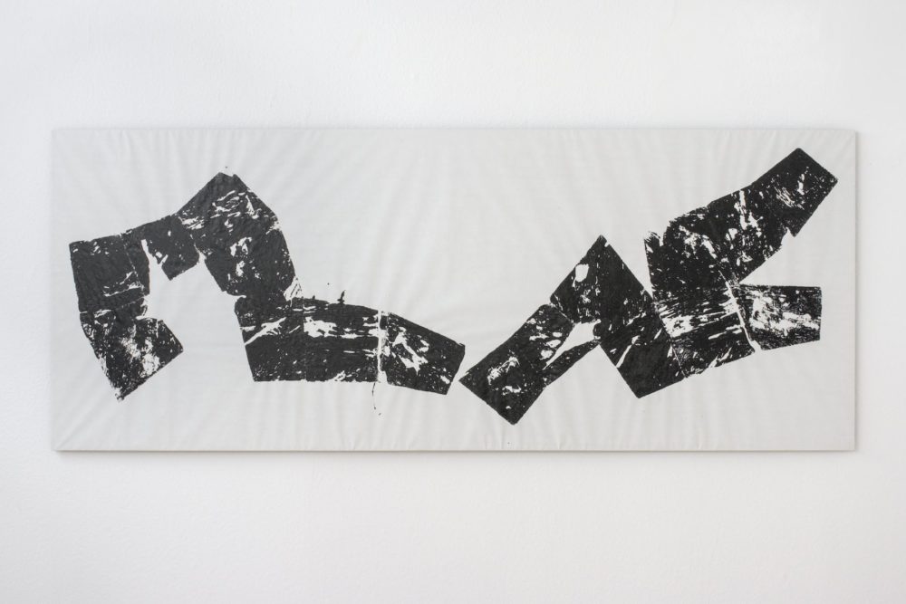 Unfolding1, 2008, paint on paper, 107 x 270 cm, Foto: Peter Wackernagel